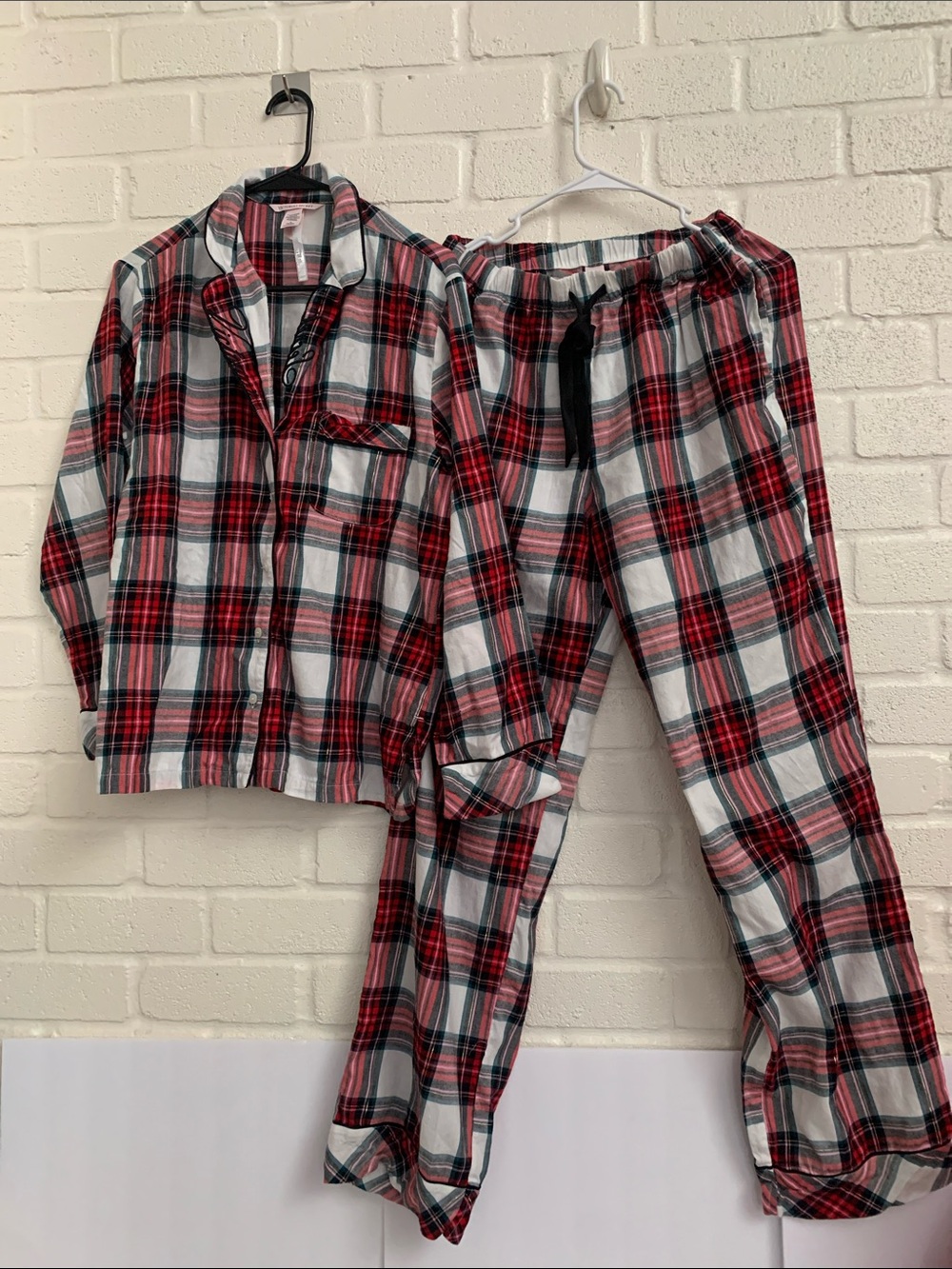 Victoria's Secret Red, White and Black Plaid Pajama Set - Picture 1 of 4